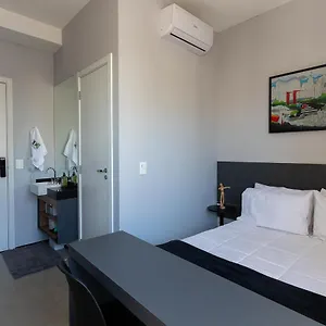 Apartamento Confortavel E Moderno - Vn Vergueiro Proximo A Hospitais, Universidades, A Av Paulista E Em Frente Ao Centro Cultural Sp - Excelente Localizacao - Ap 1515, São Paulo